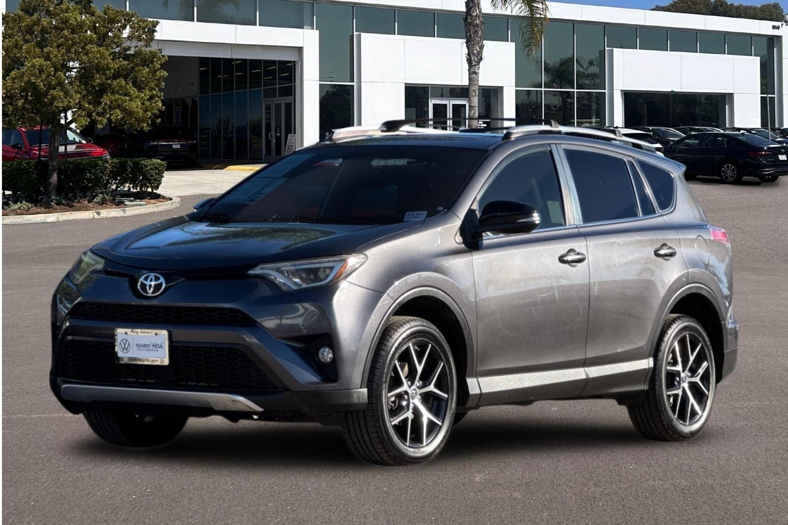 2016 Toyota RAV4 SE