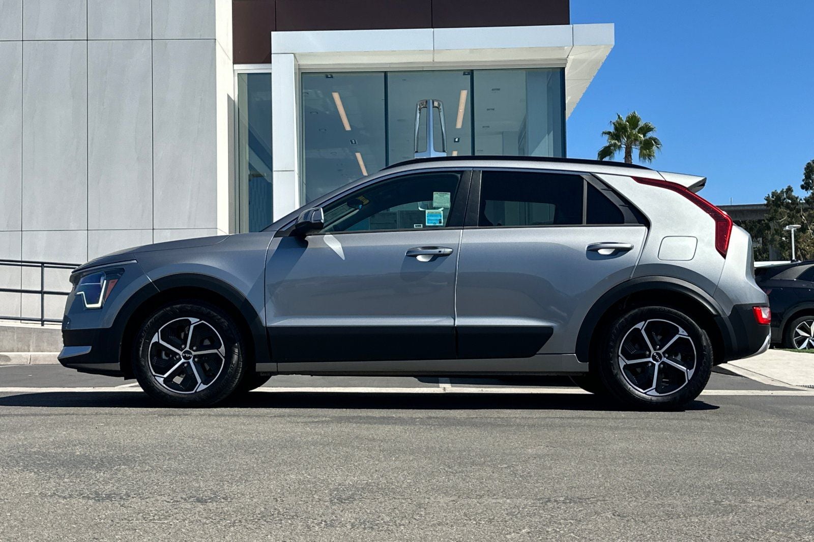2023 Kia Niro EX