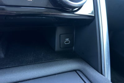 2025 Land Rover Discovery Dynamic SE