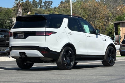 2025 Land Rover Discovery Dynamic SE