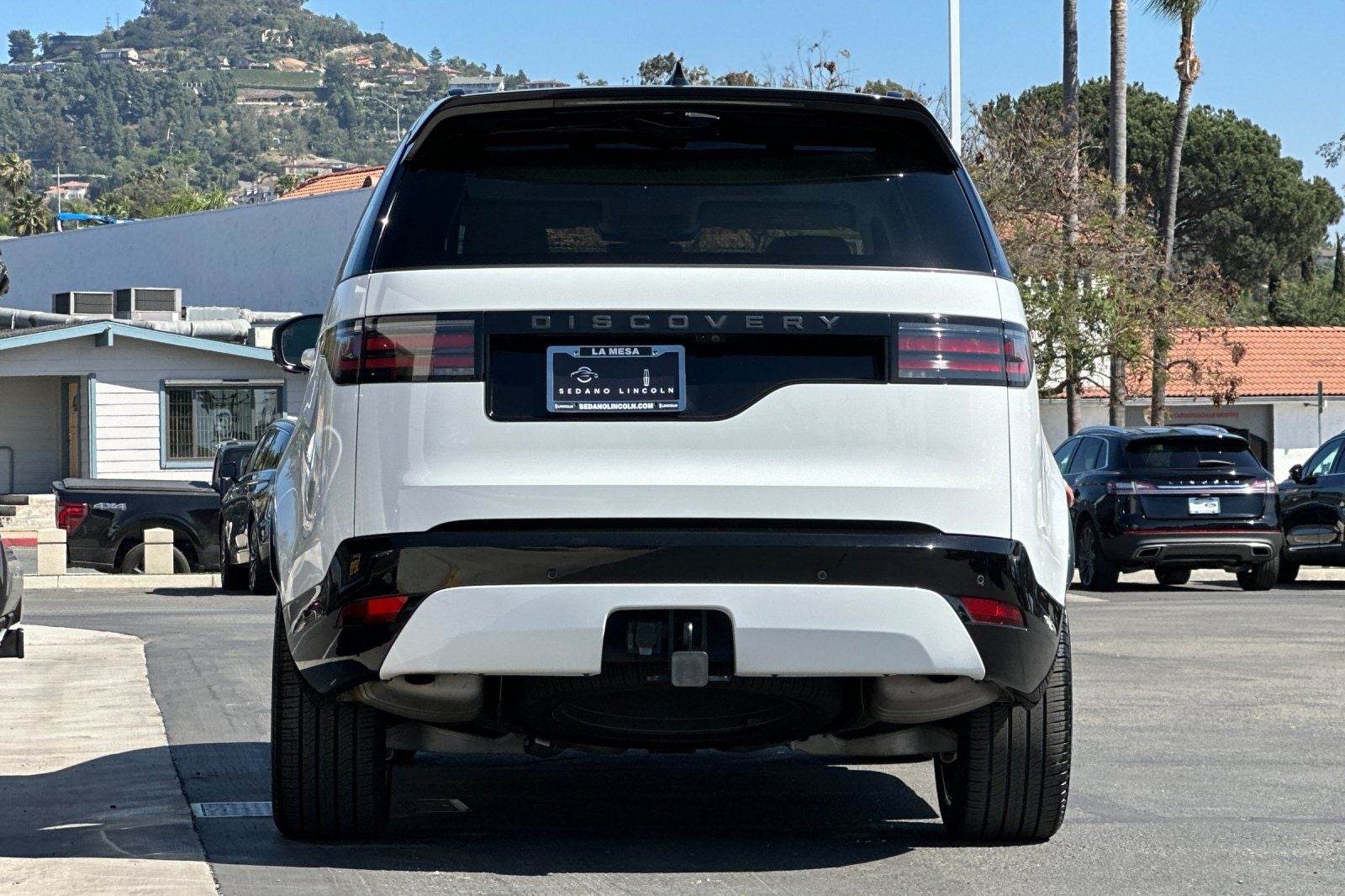 2025 Land Rover Discovery Dynamic SE