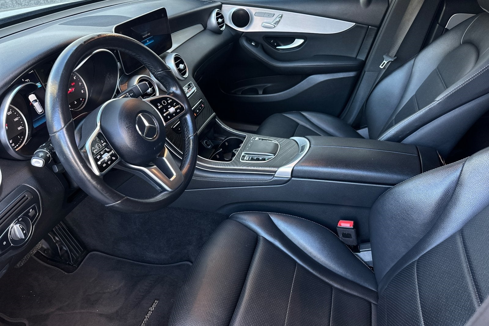 2021 Mercedes-Benz GLC GLC 300