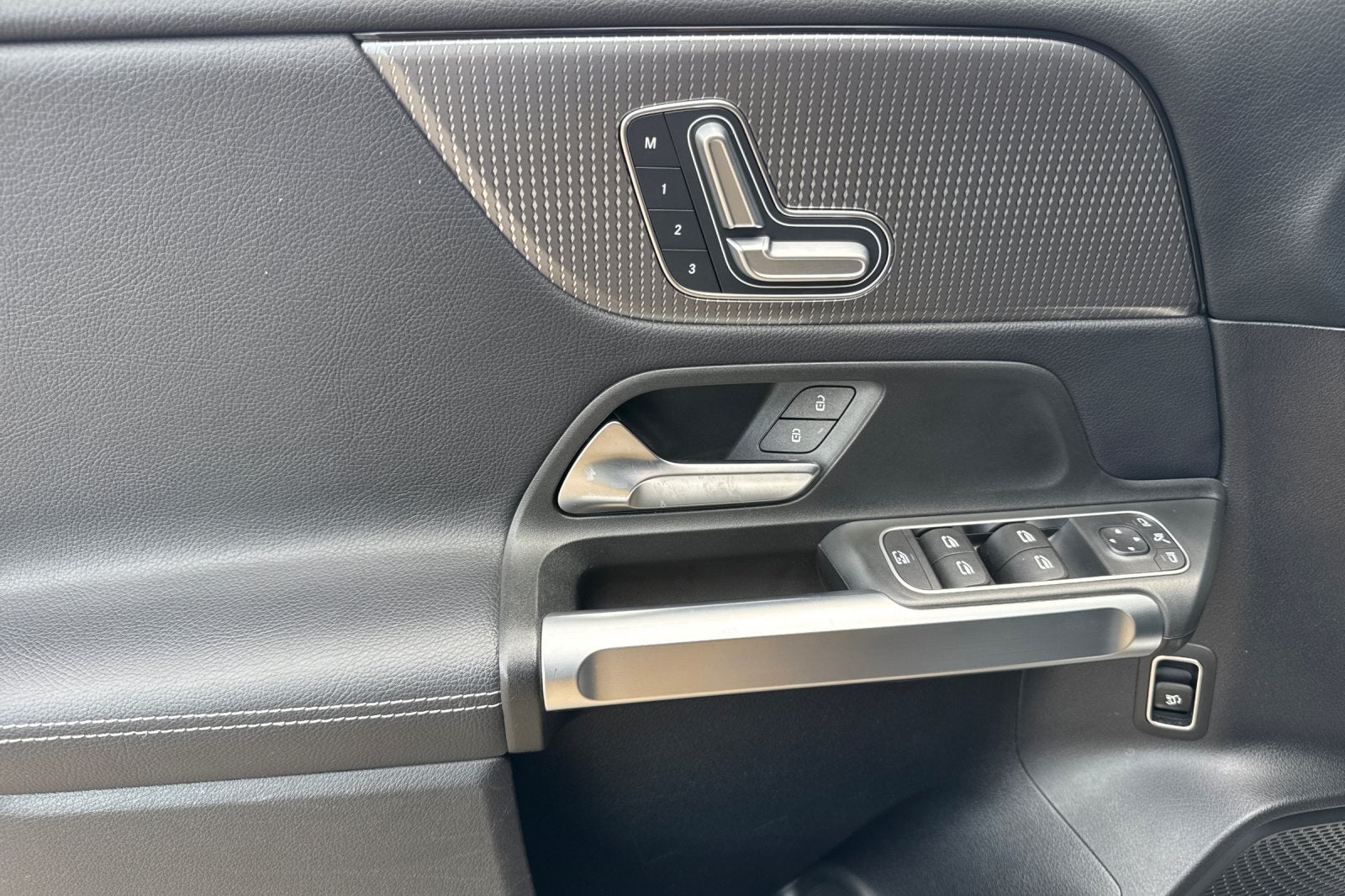 2021 Mercedes-Benz GLB GLB 250