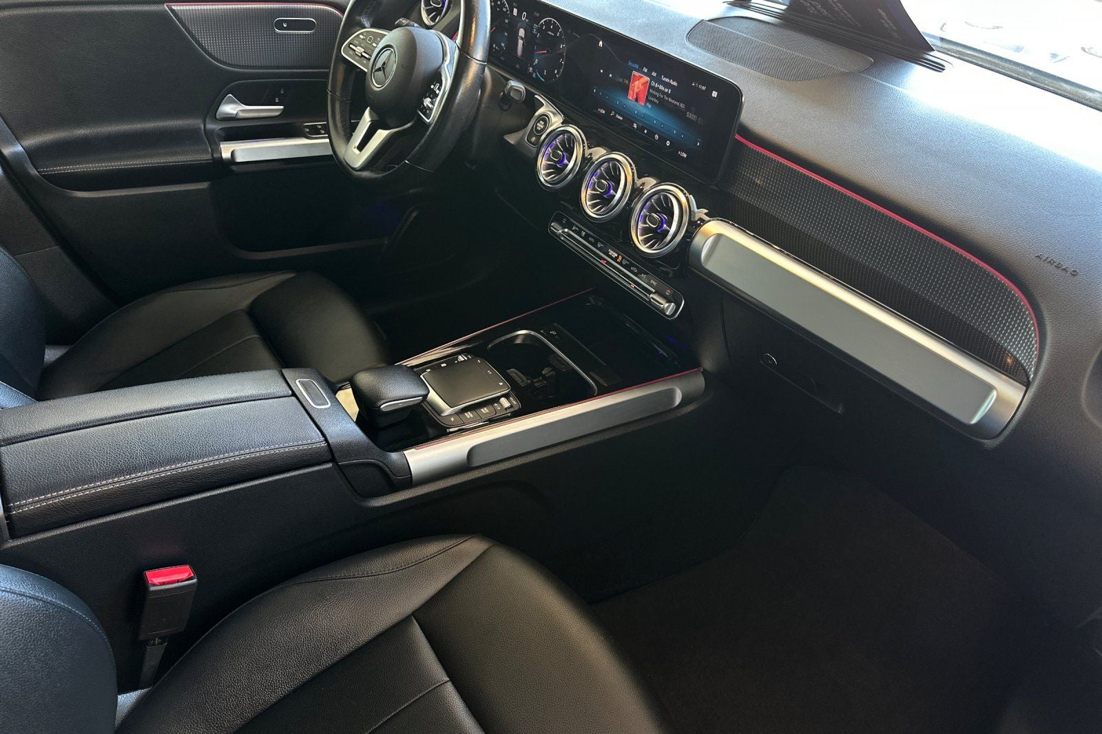 2022 Mercedes-Benz GLB GLB 250 4MATIC®