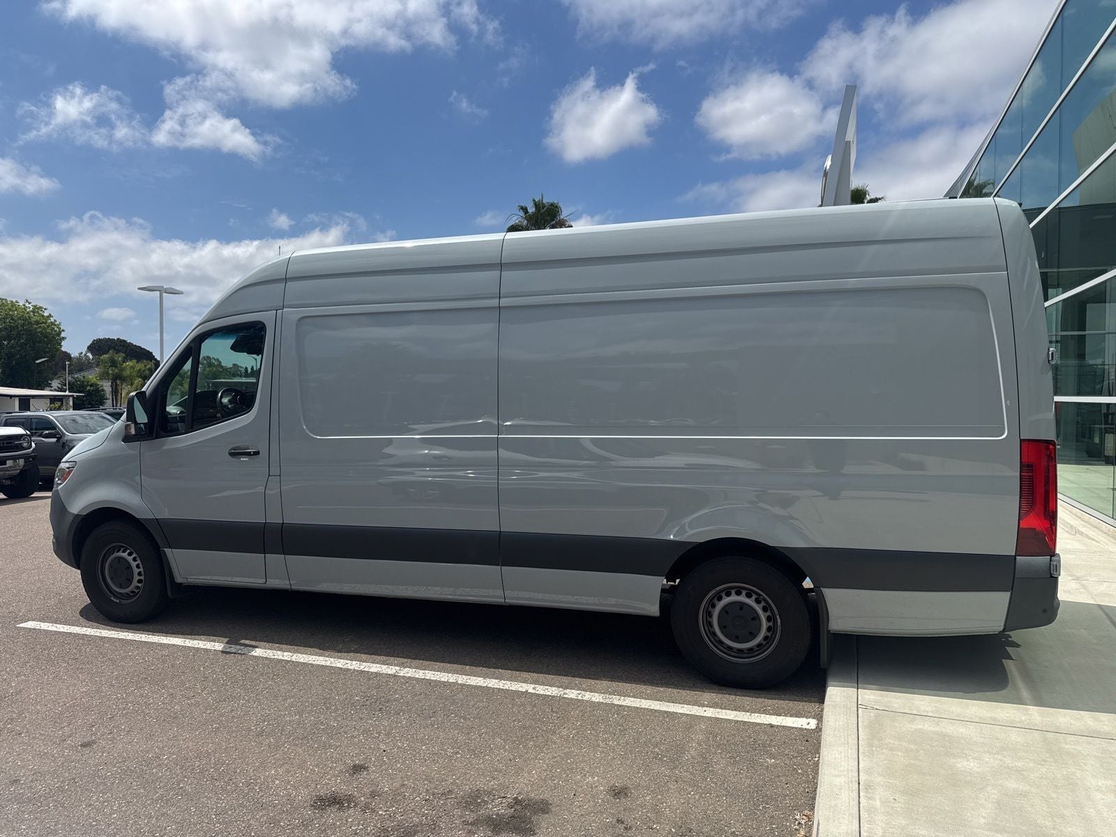 2023 Mercedes-Benz Sprinter 2500 Cargo 170 WB High Roof