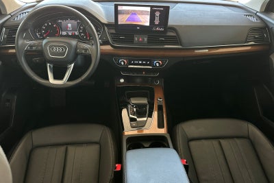 2023 Audi Q5 40 Premium quattro