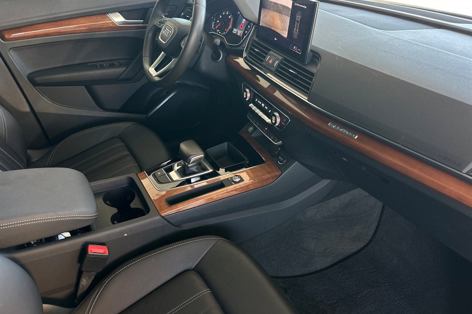 2023 Audi Q5 40 Premium quattro