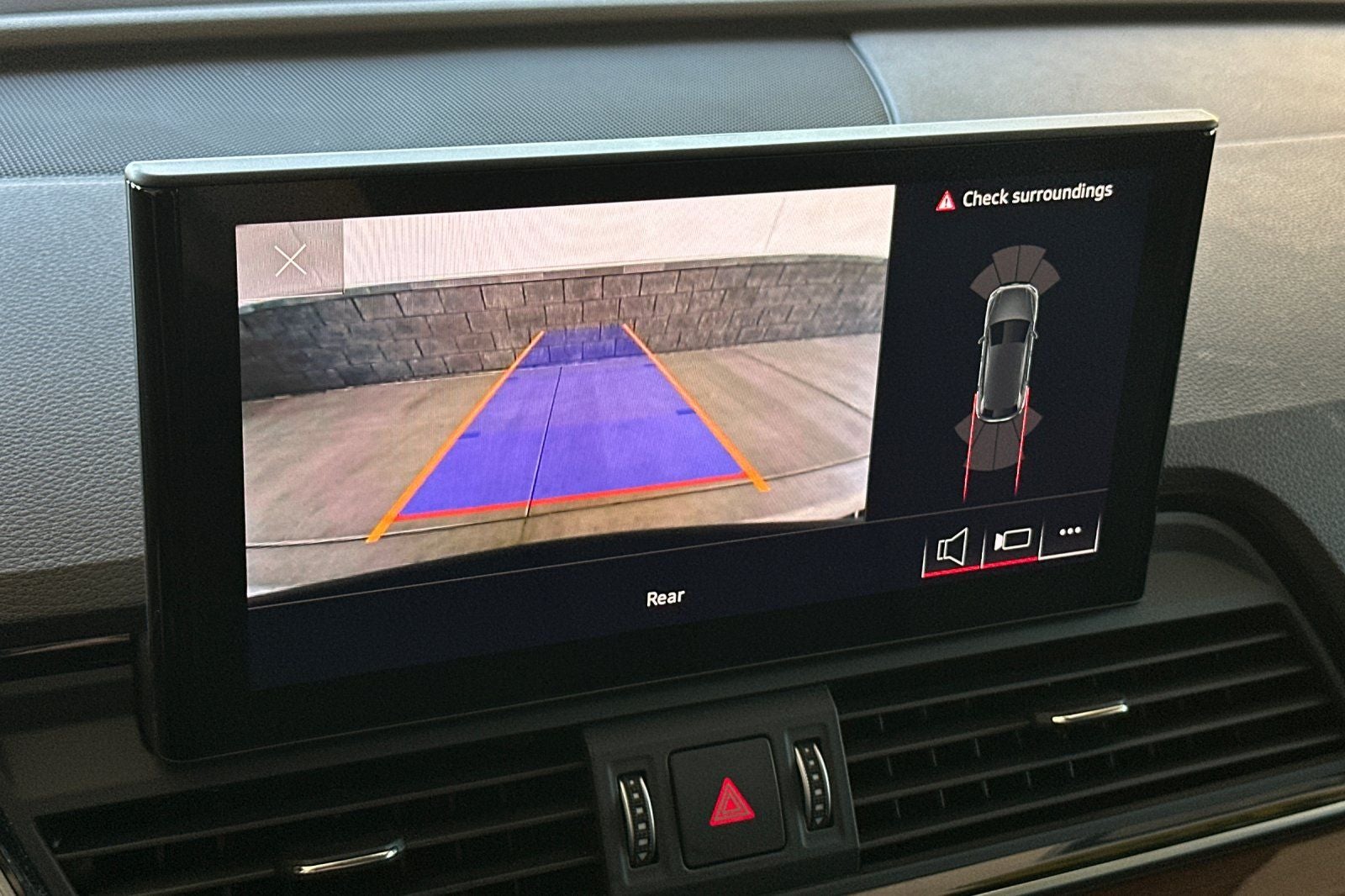 2023 Audi Q5 40 Premium quattro