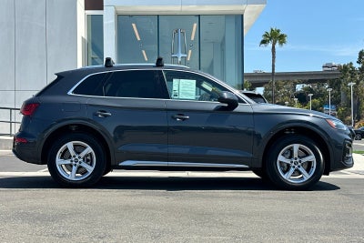 2023 Audi Q5 40 Premium quattro