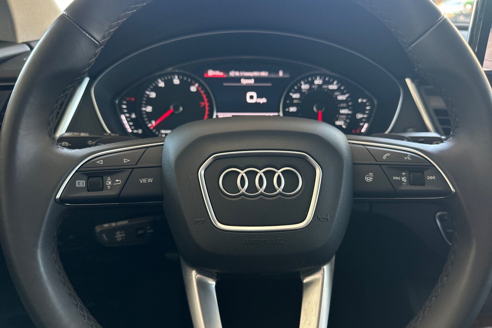 2023 Audi Q5 40 Premium quattro