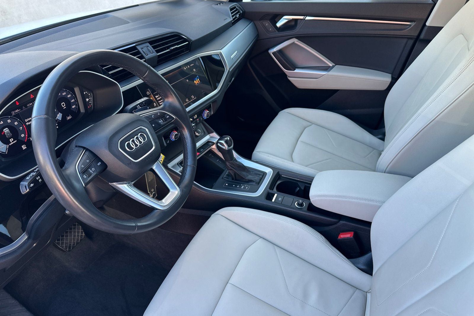 2023 Audi Q3 Premium S Line quattro