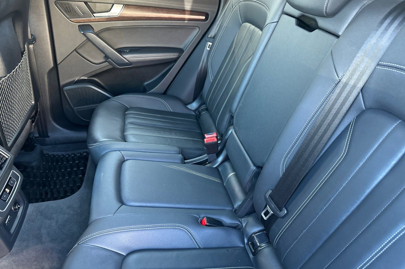 2023 Audi Q5 45 S line Premium quattro