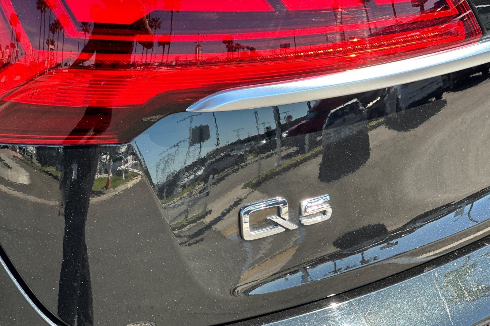 2023 Audi Q5 45 S line Premium quattro