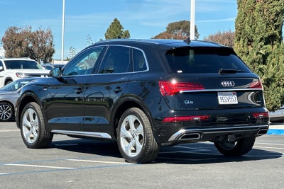 2023 Audi Q5 45 S line Premium quattro