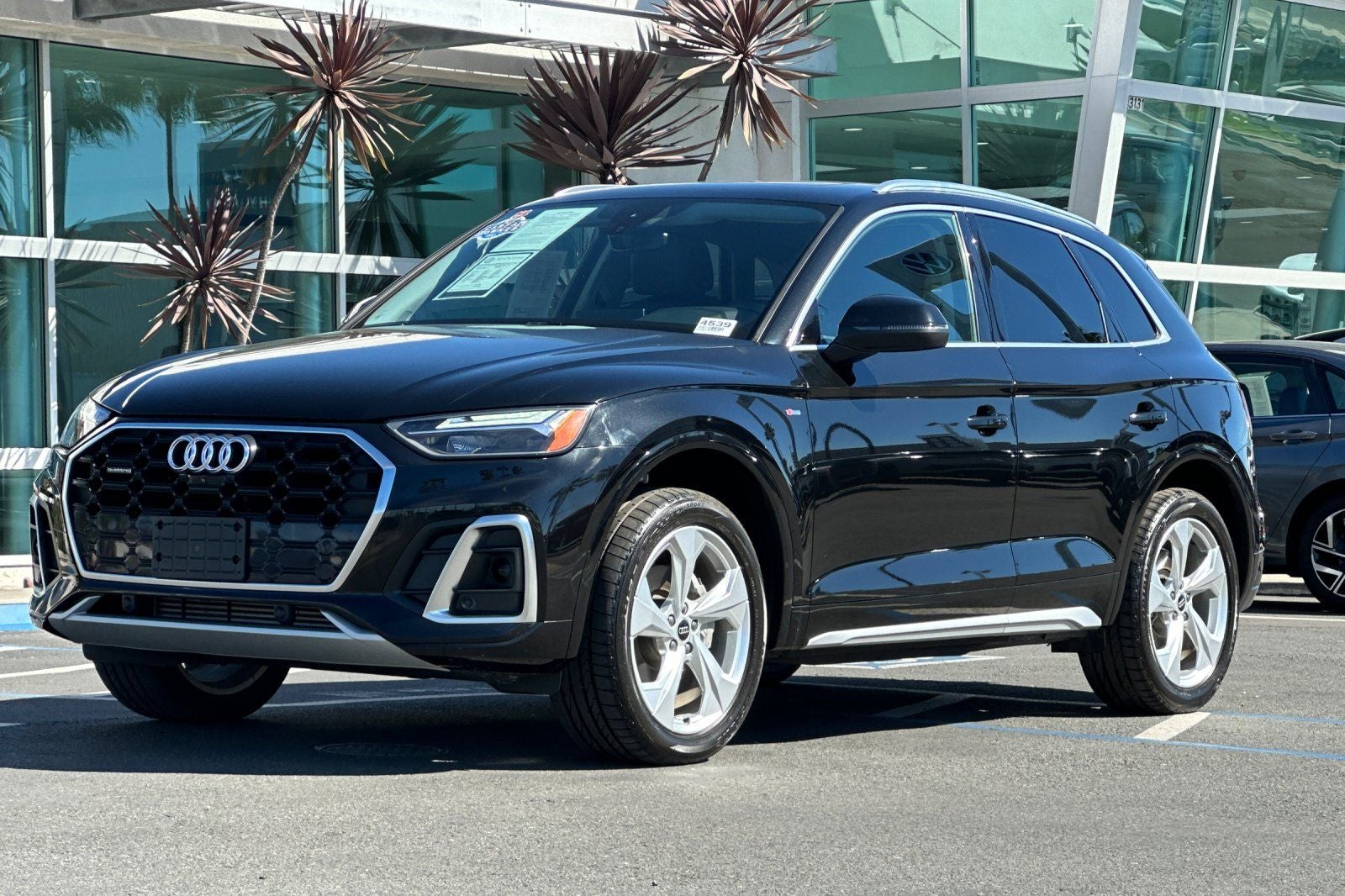 2023 Audi Q5 45 S line Premium quattro