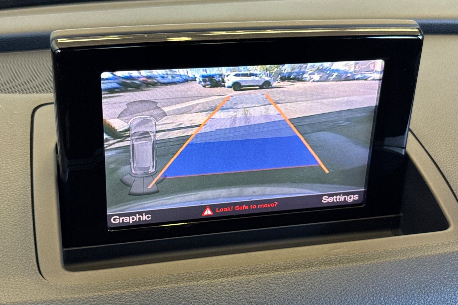 2017 Audi Q3 2.0T Premium quattro