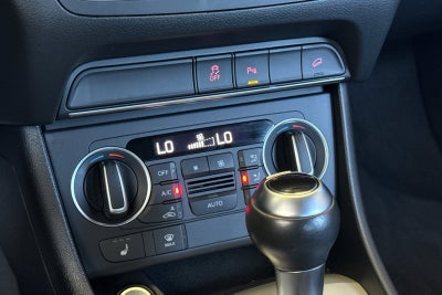 2017 Audi Q3 2.0T Premium quattro