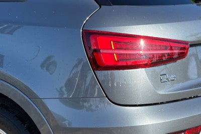 2017 Audi Q3 2.0T Premium quattro