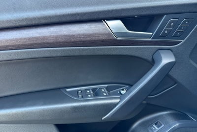 2022 Audi Q5 45 S line Premium quattro