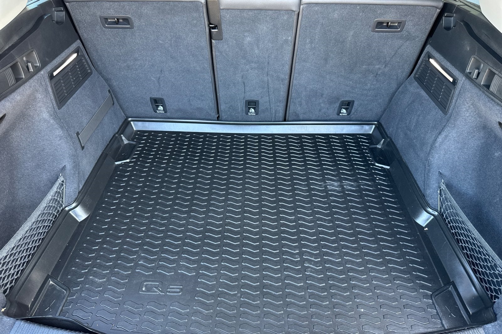 2022 Audi Q5 45 S line Premium quattro