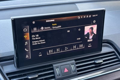 2022 Audi Q5 45 S line Premium quattro