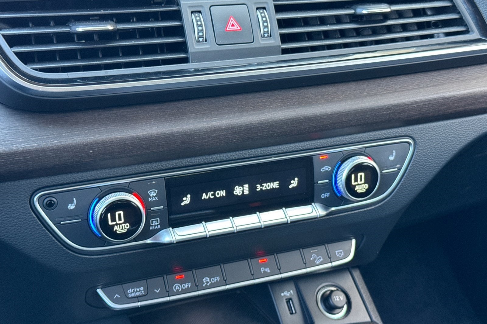 2022 Audi Q5 45 S line Premium quattro