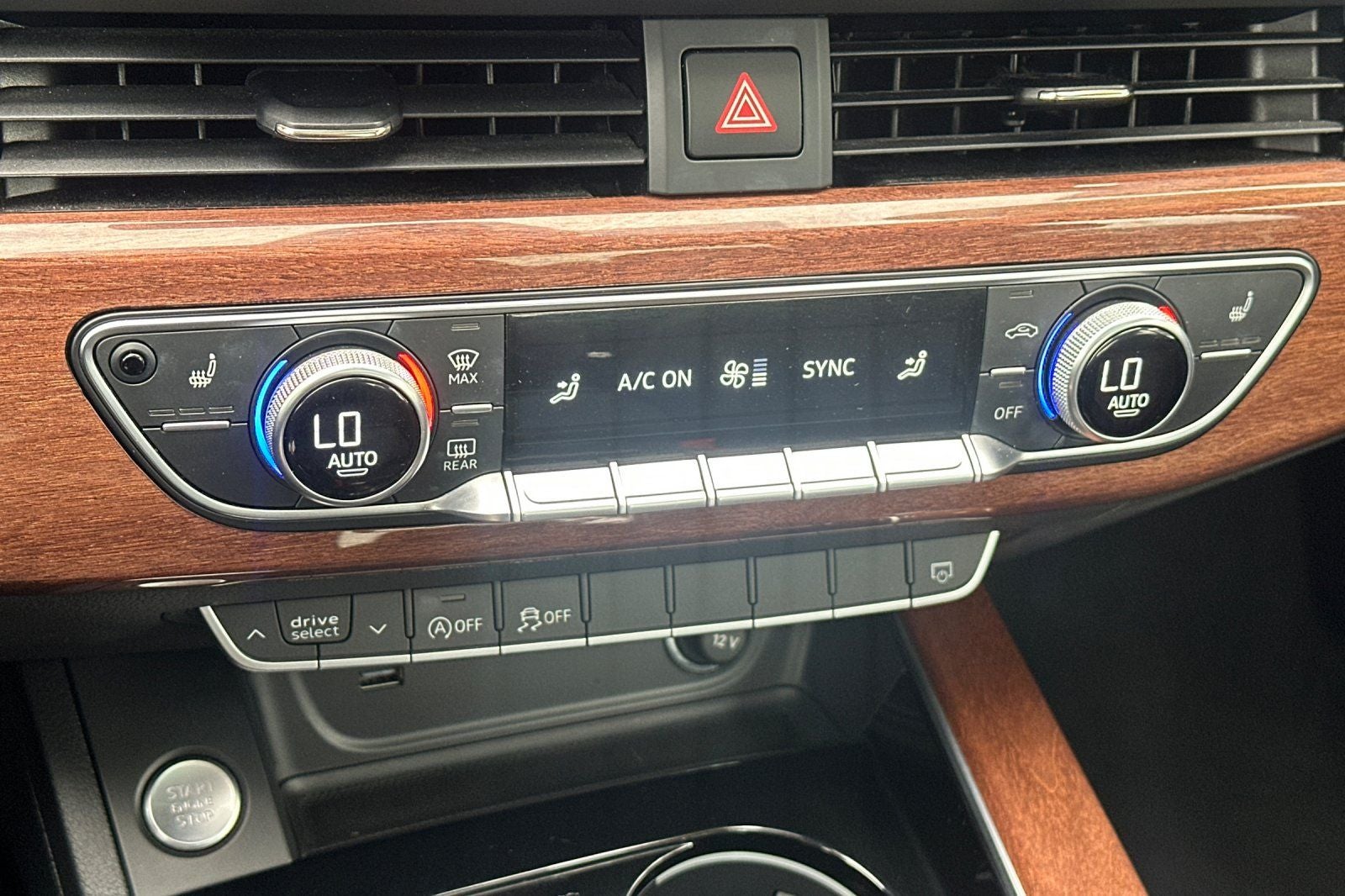 2022 Audi A4 40 Premium quattro