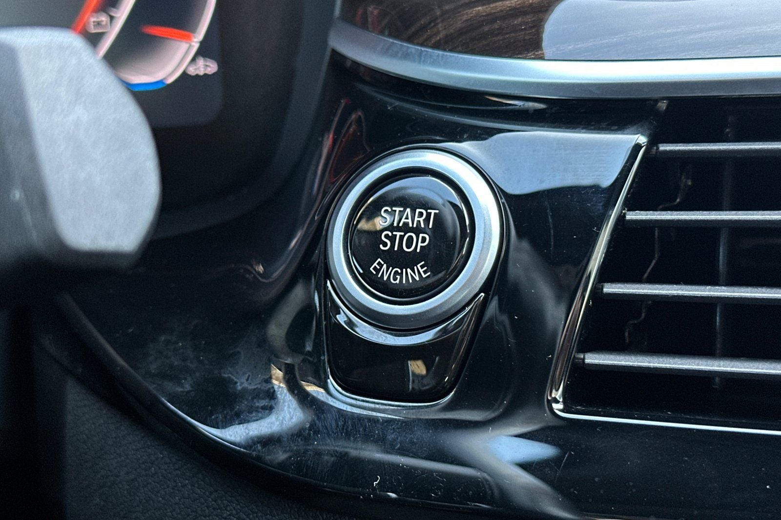2023 BMW 5 Series 540i