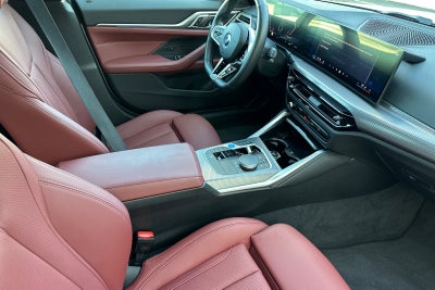 2025 BMW i4 eDrive40