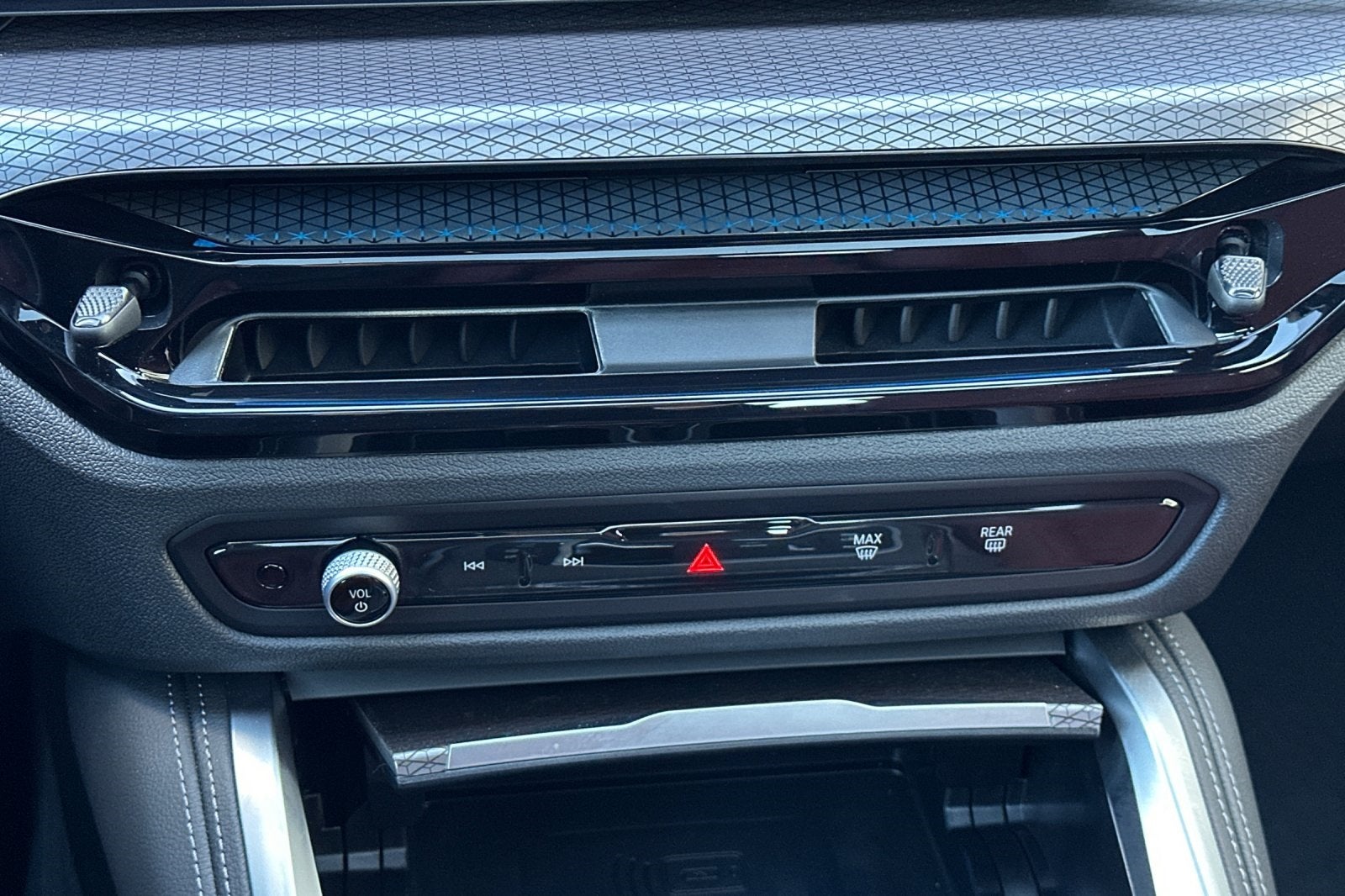 2025 BMW i4 eDrive40