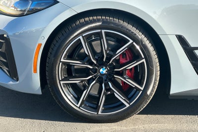 2025 BMW i4 eDrive40