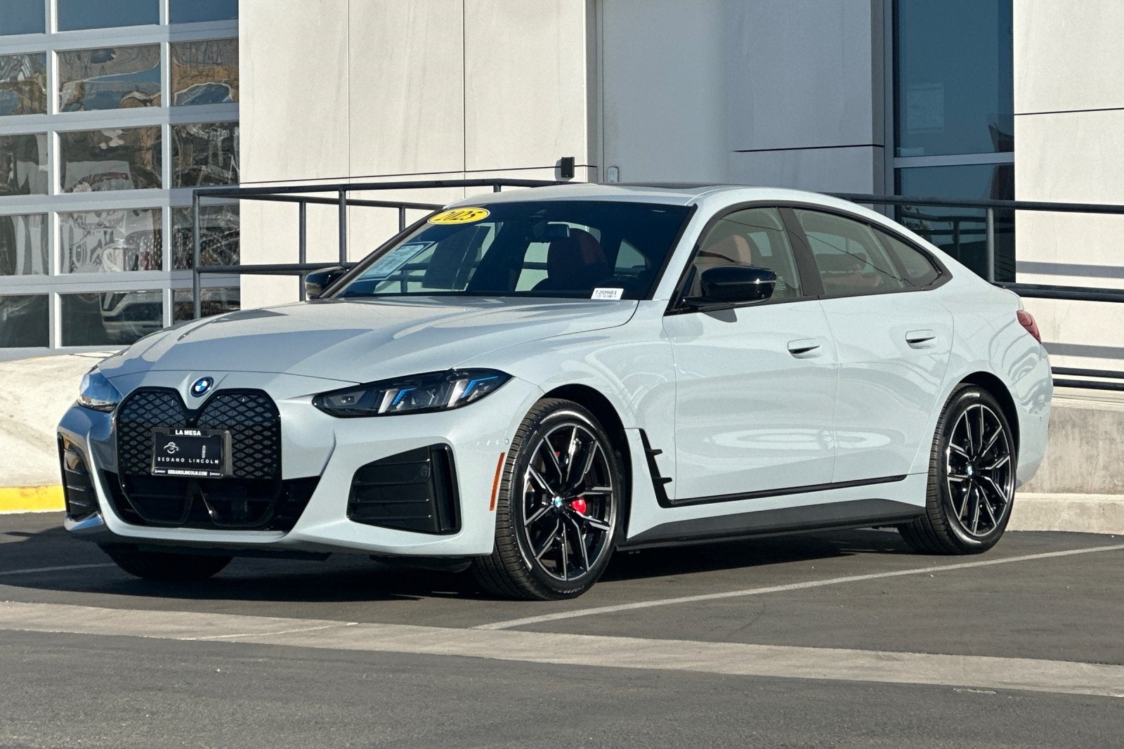 2025 BMW i4 eDrive40