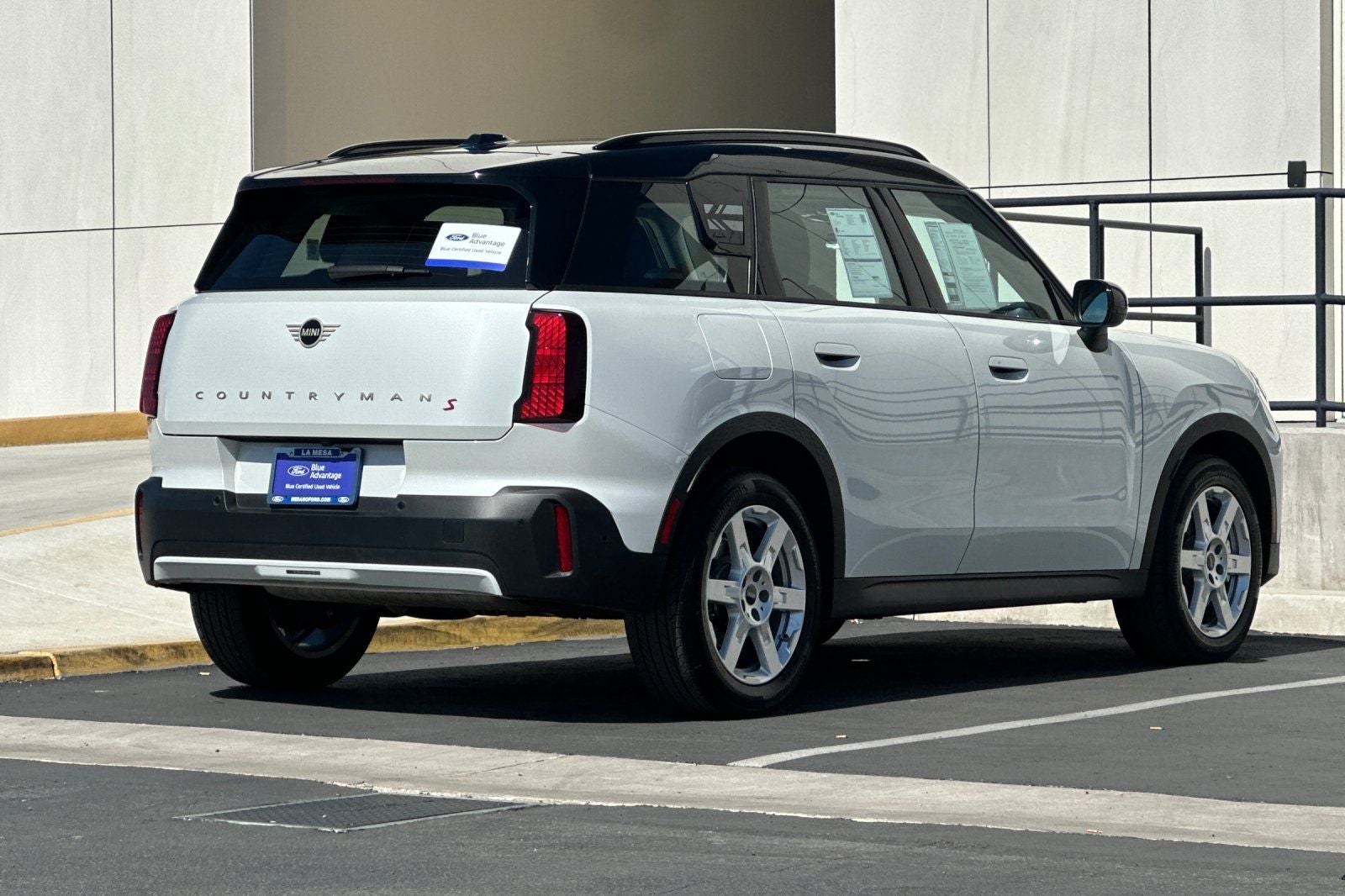 2025 MINI Cooper S Countryman Signature Plus