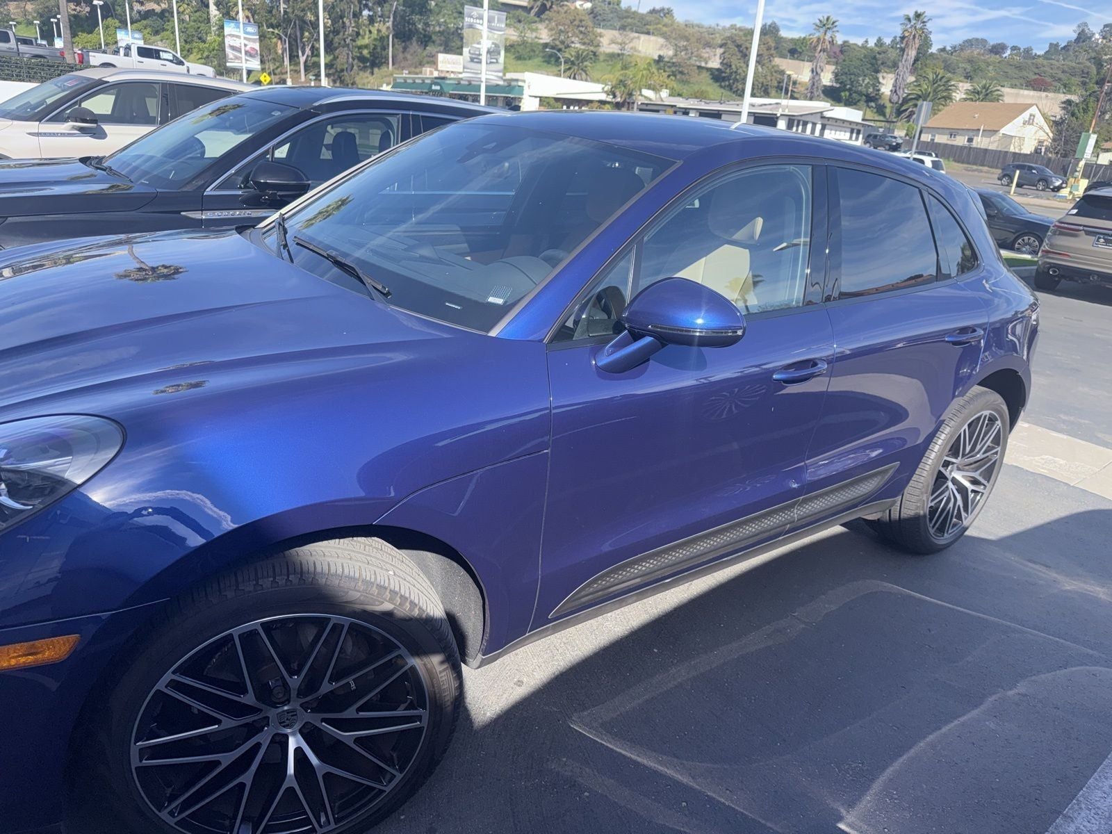 2023 Porsche Macan T