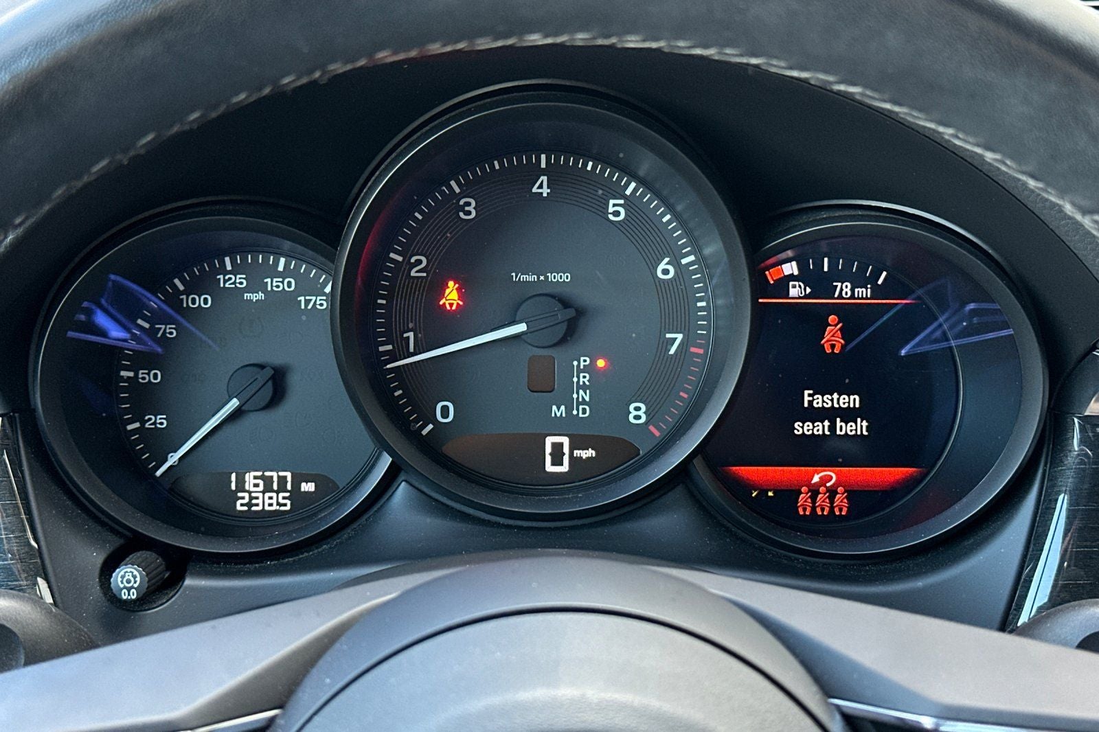 2023 Porsche Macan T