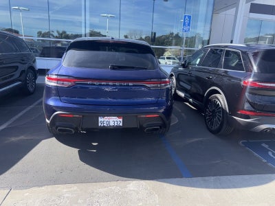 2023 Porsche Macan T