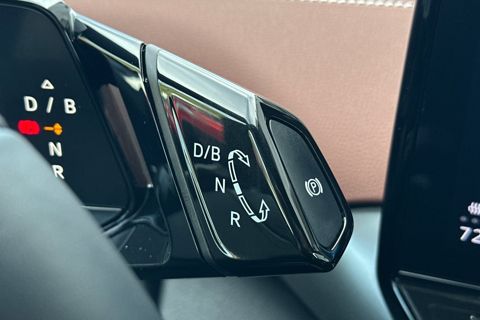 2022 Volkswagen ID.4 Pro S