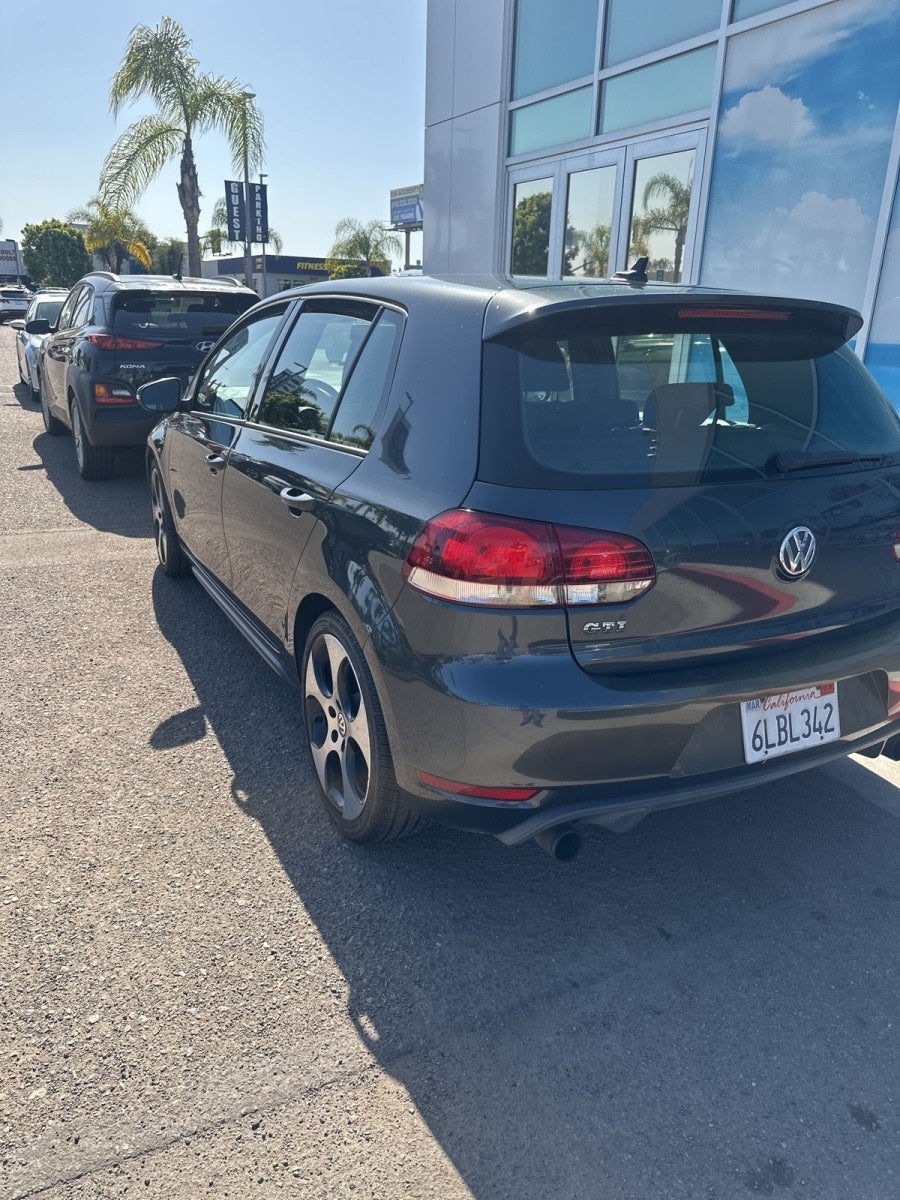 2010 Volkswagen GTI Base