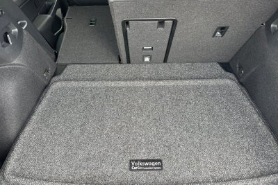 2024 Volkswagen Golf GTI Autobahn