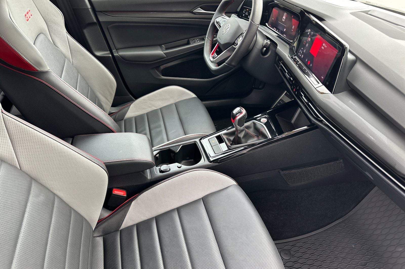 2024 Volkswagen Golf GTI Autobahn