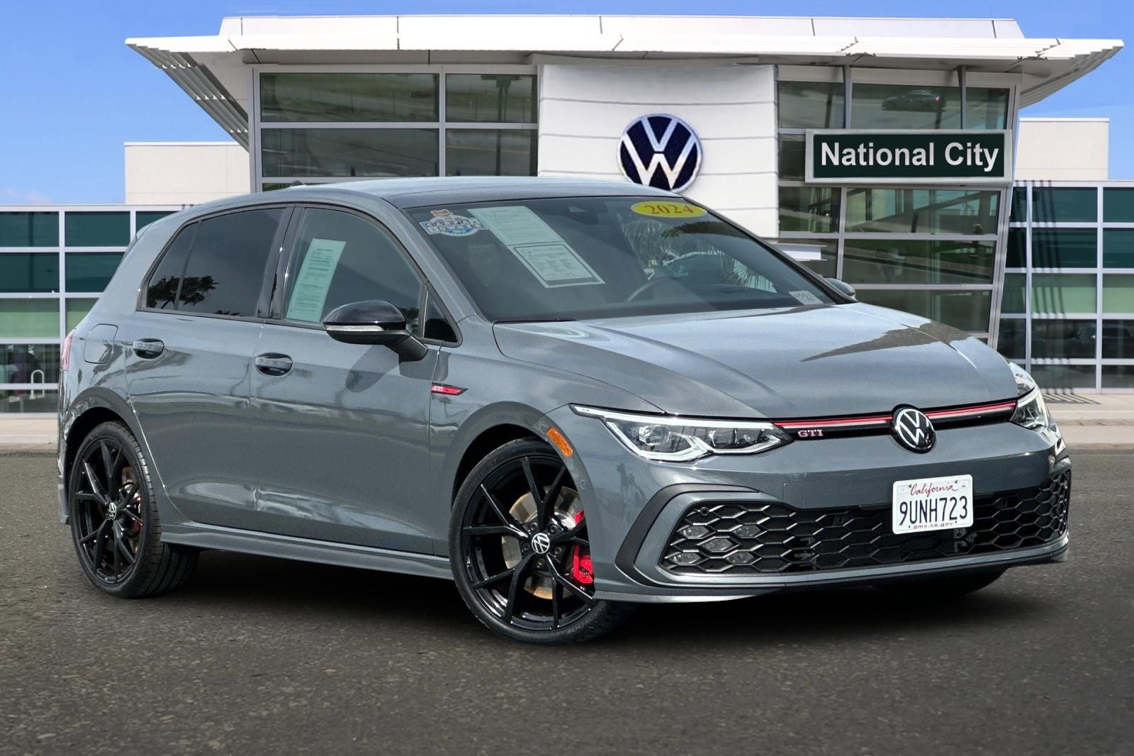 2024 Volkswagen Golf GTI Autobahn