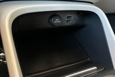 2022 Volvo XC40 Momentum