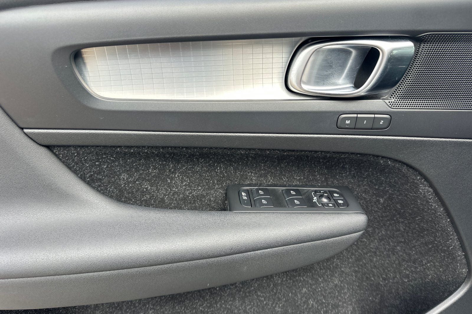 2020 Volvo XC40 Momentum