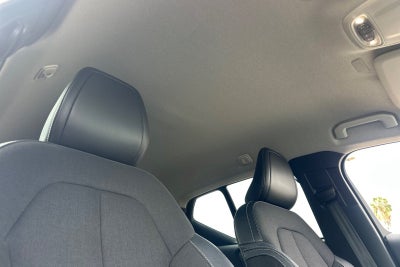 2020 Volvo XC40 Momentum