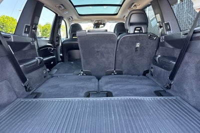 2017 Volvo XC90 T6 Momentum