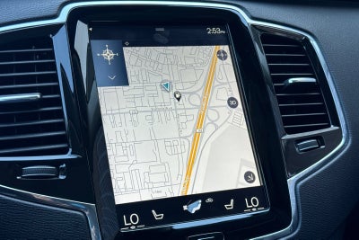 2017 Volvo XC90 T6 Momentum