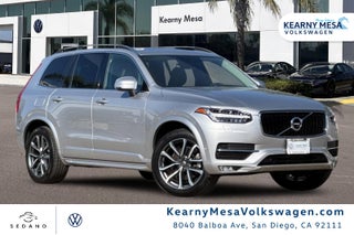 2017 Volvo XC90 T6 Momentum