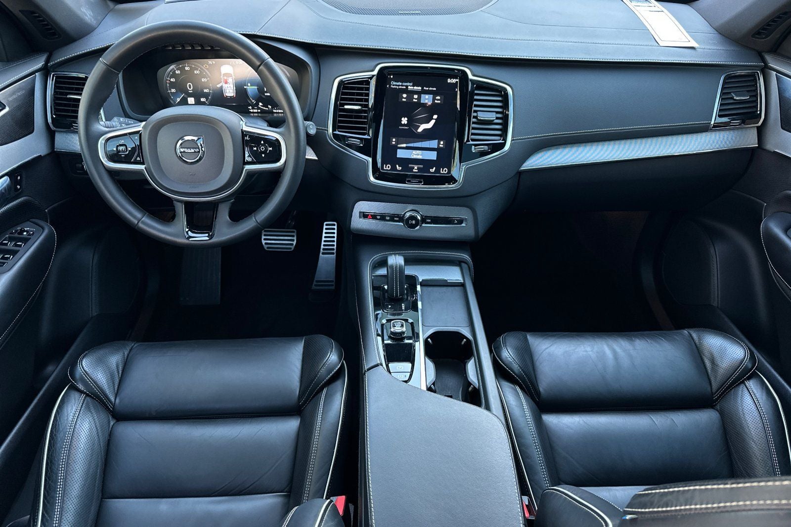 2022 Volvo XC90 Recharge Plug-In Hybrid T8 R-Design Extended Range 7P