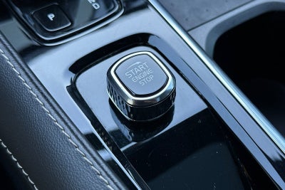 2022 Volvo XC90 Recharge Plug-In Hybrid T8 R-Design Extended Range 7P