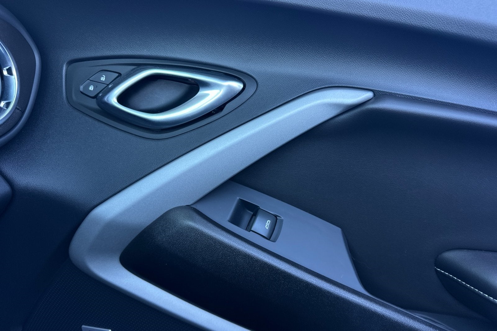 2023 Chevrolet Camaro LT1